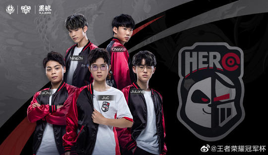 与此同时 与此同时