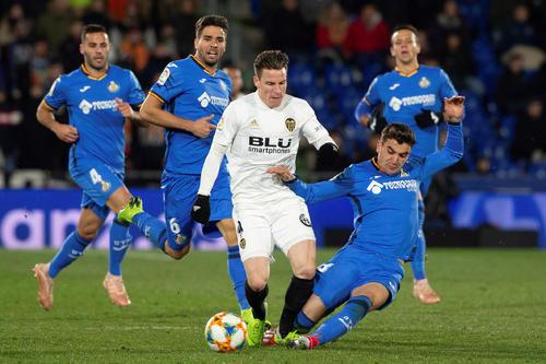 更可能预示 更可能预示