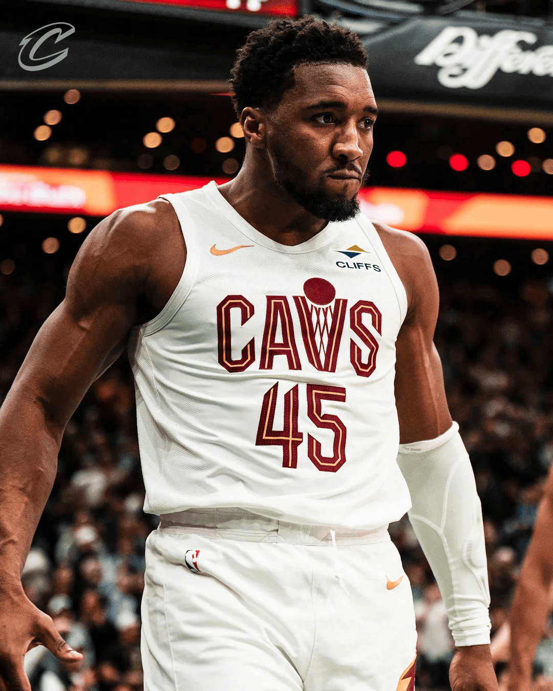 判上一垒 判上一垒